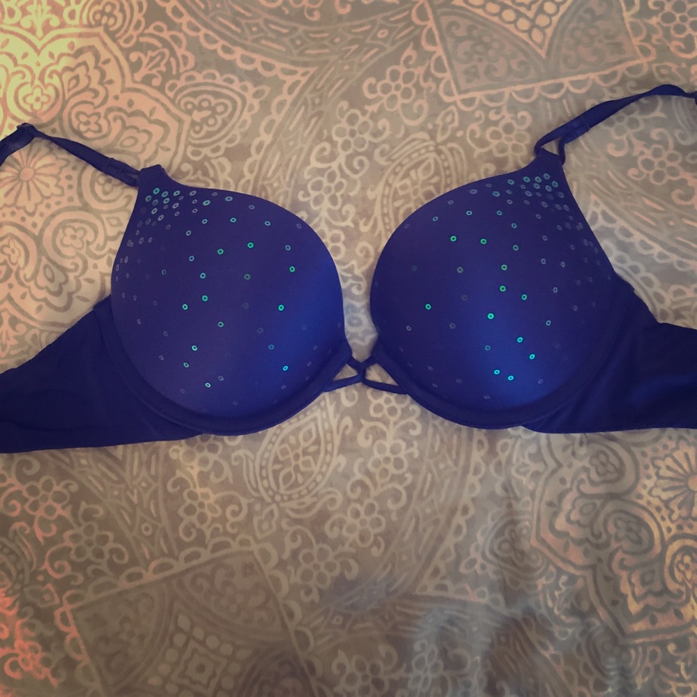 🔴SOLD🔴 Victoria's Secret Bombshell Bra