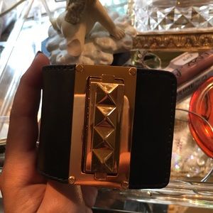TORY BURCH bracelet cuff