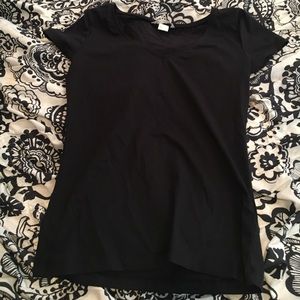 H and M basic black v neck tee