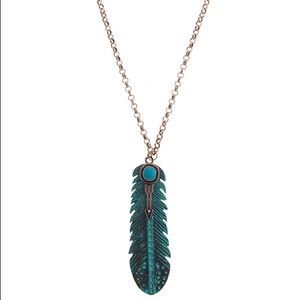 Feather Pendant Necklace Set