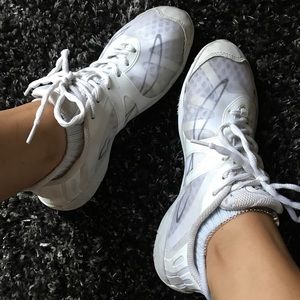 Nfinity cheer shoes size 8.5