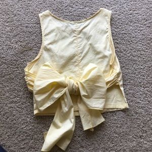 Crop bow top. PERFECT FOR STAGECOACH