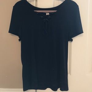 Black cute basic shirt