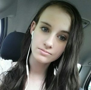 Meet your Posher, Kari