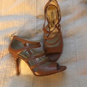 Michael Kors Pumps