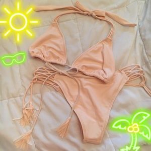 👙Forever 21 Light Peach String Bikini w Tassels👙