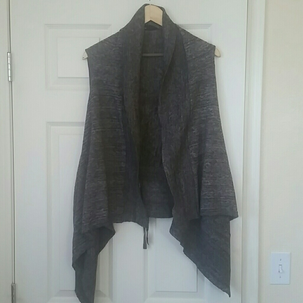 Gray Sweater Vest Light Material