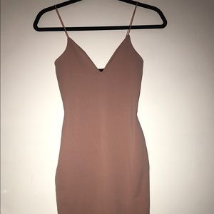 Beautiful Midi dress Size 4 US Taupe