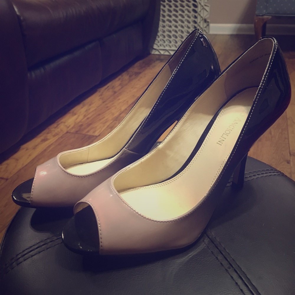 Beautiful peep toe two tone stiletto