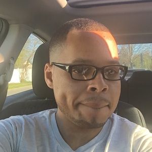 Meet your Posher, Victor