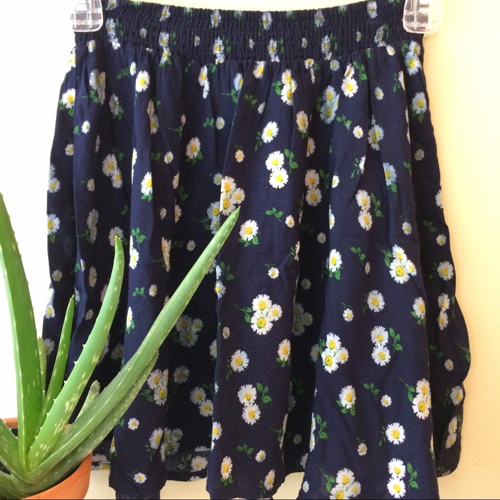 Charlotte Russe size small navy blue skirt