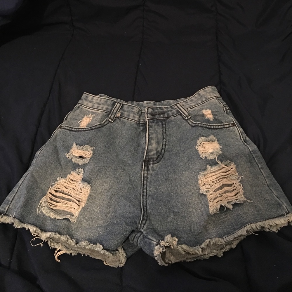 Ripped Jean shorts