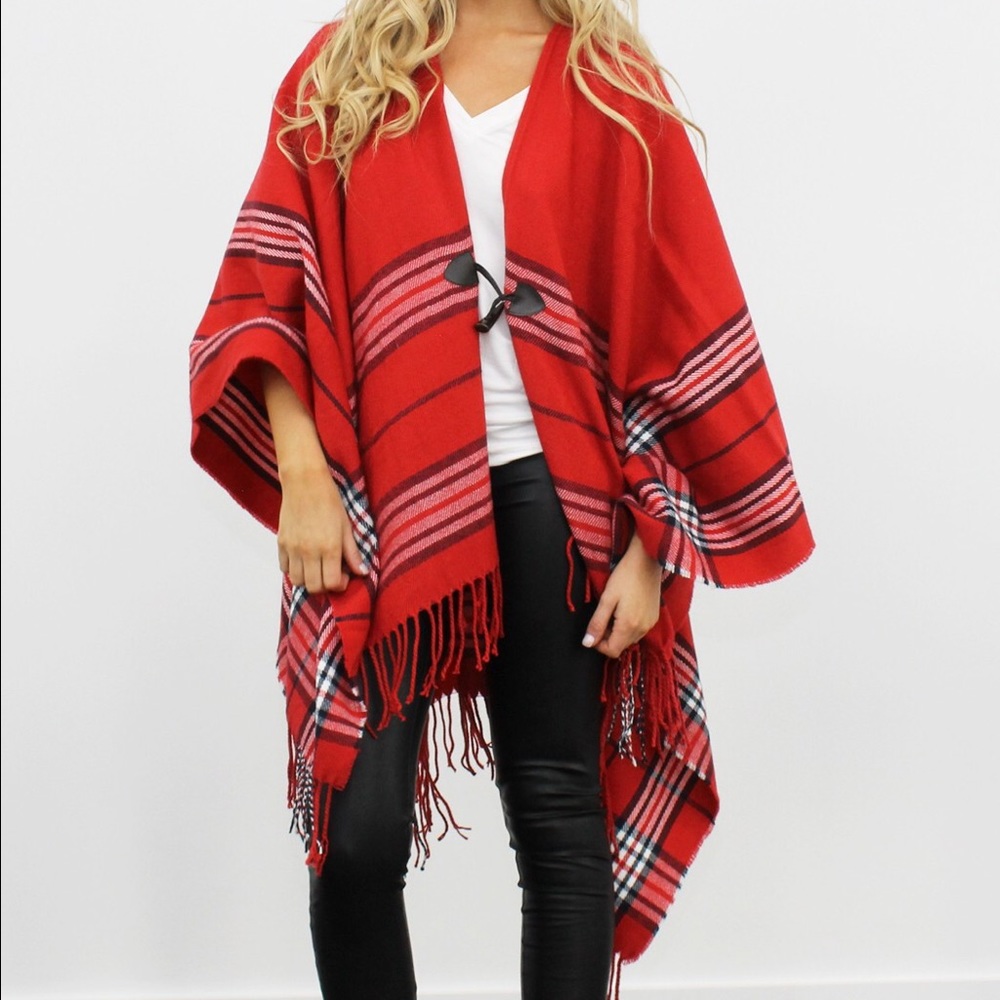 Kittenish by Jessie James Decker pashmina