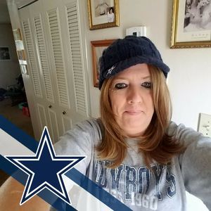 Meet your Posher, Amylynn