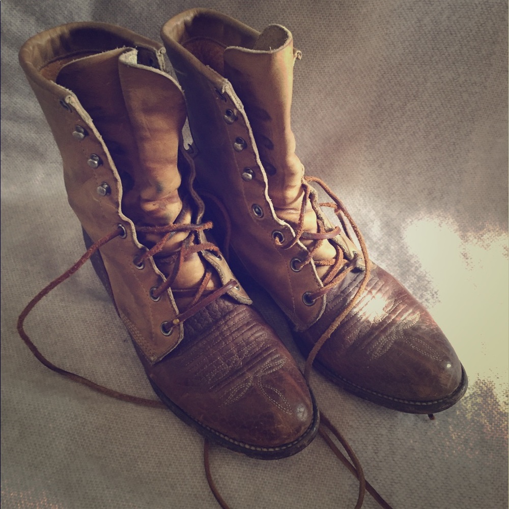 Vintage Size 5 Cowgirl Lace-Up Boots