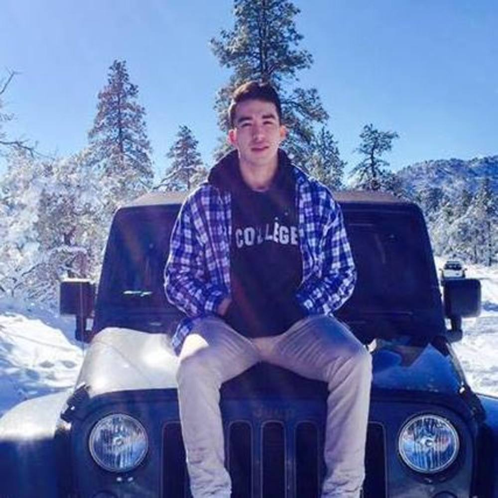 Meet your Posher, Brandon