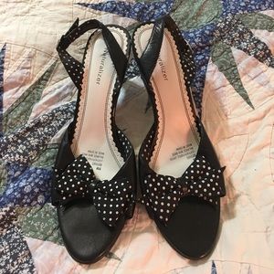 Super Cute Size 9 Naturalizer Heels