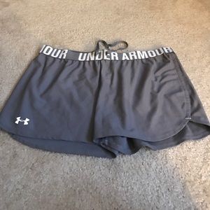 Under armour shorts.