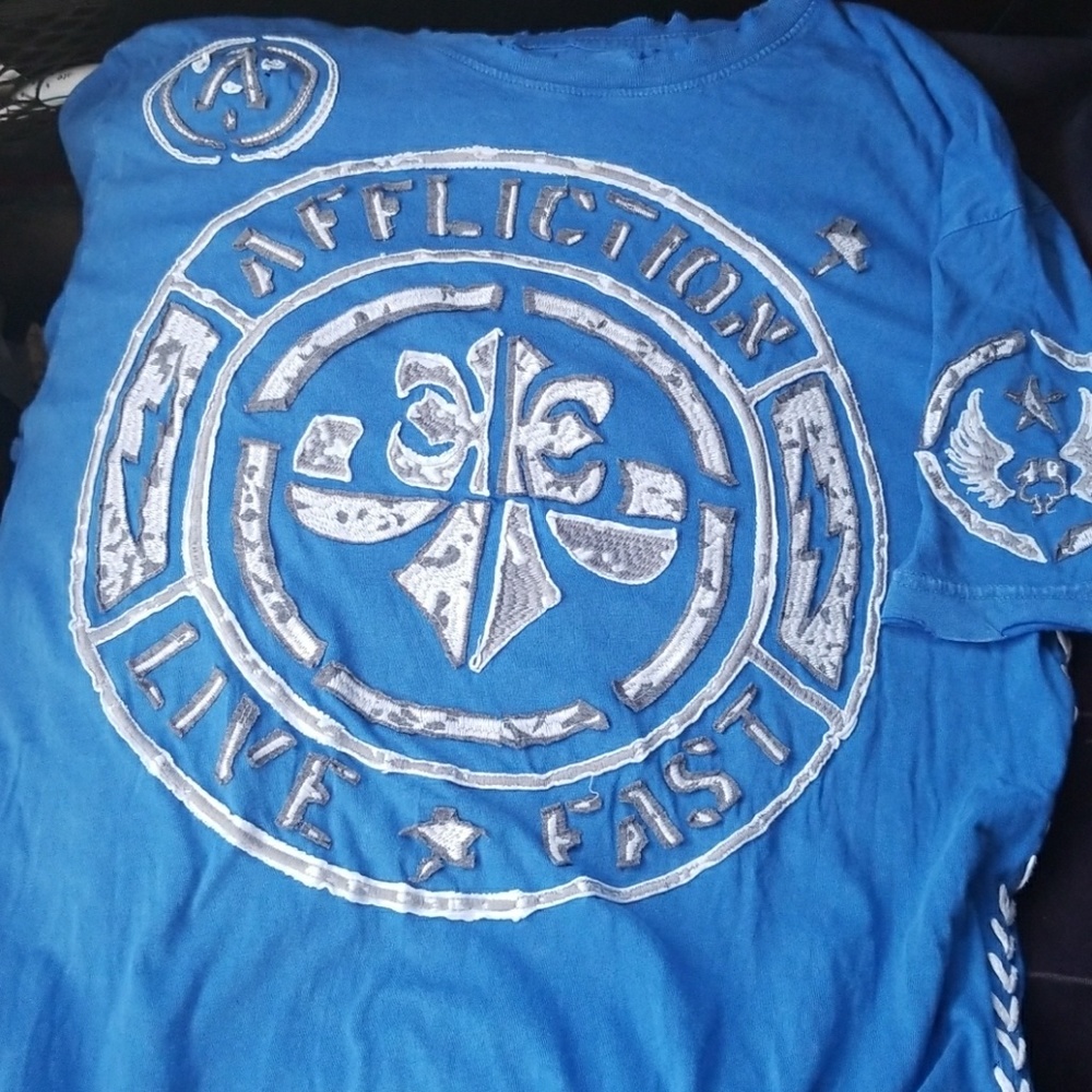 Men's affliction t-shirt
