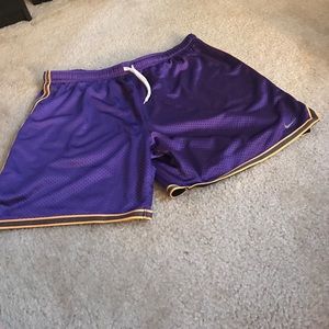 Nike women's basketball shorts. Size XL.