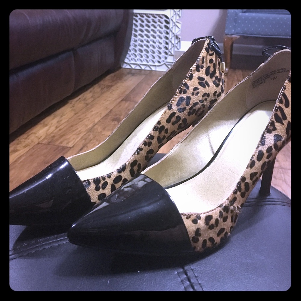 Printed calf hair upper w/ patent leather toe