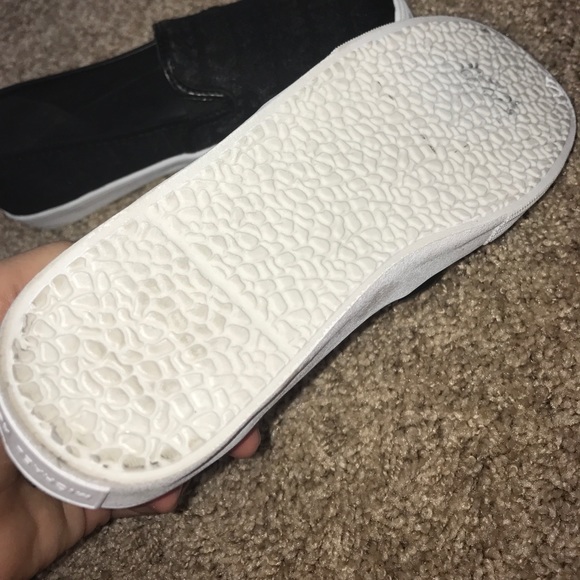 Micheal Kors slip on shoes!!! - Picture 2 of 4
