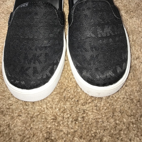 Micheal Kors slip on shoes!!! - Picture 4 of 4