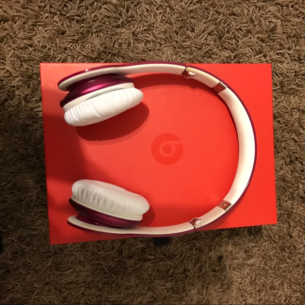 Beat headphones