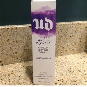 Urban Decay All Nighter Spray