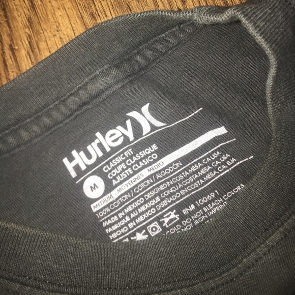 Hurley shirt - Picture 2 of 2