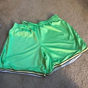 Nike women's basketball shorts. Size XL.