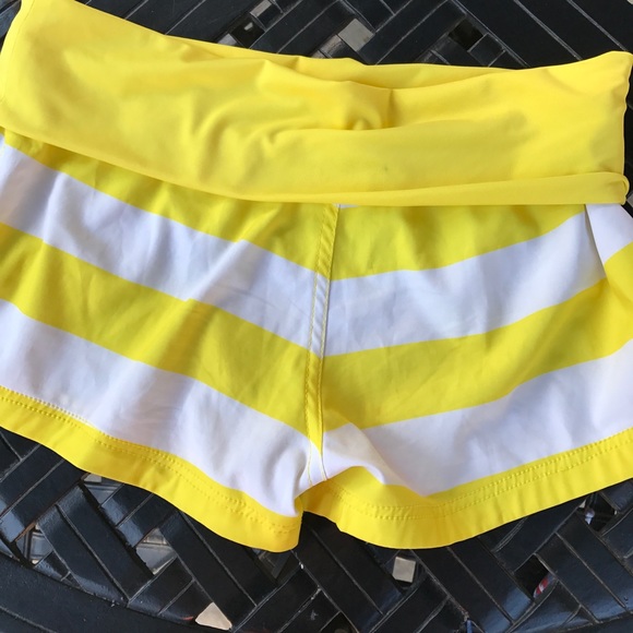 ROXY endless summer board shorts - Picture 8 of 9