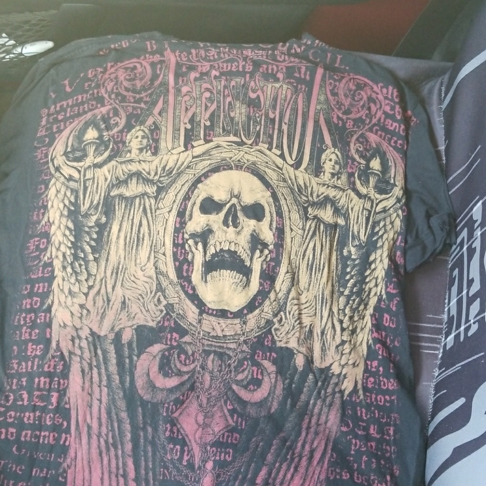 Men's affliction tee