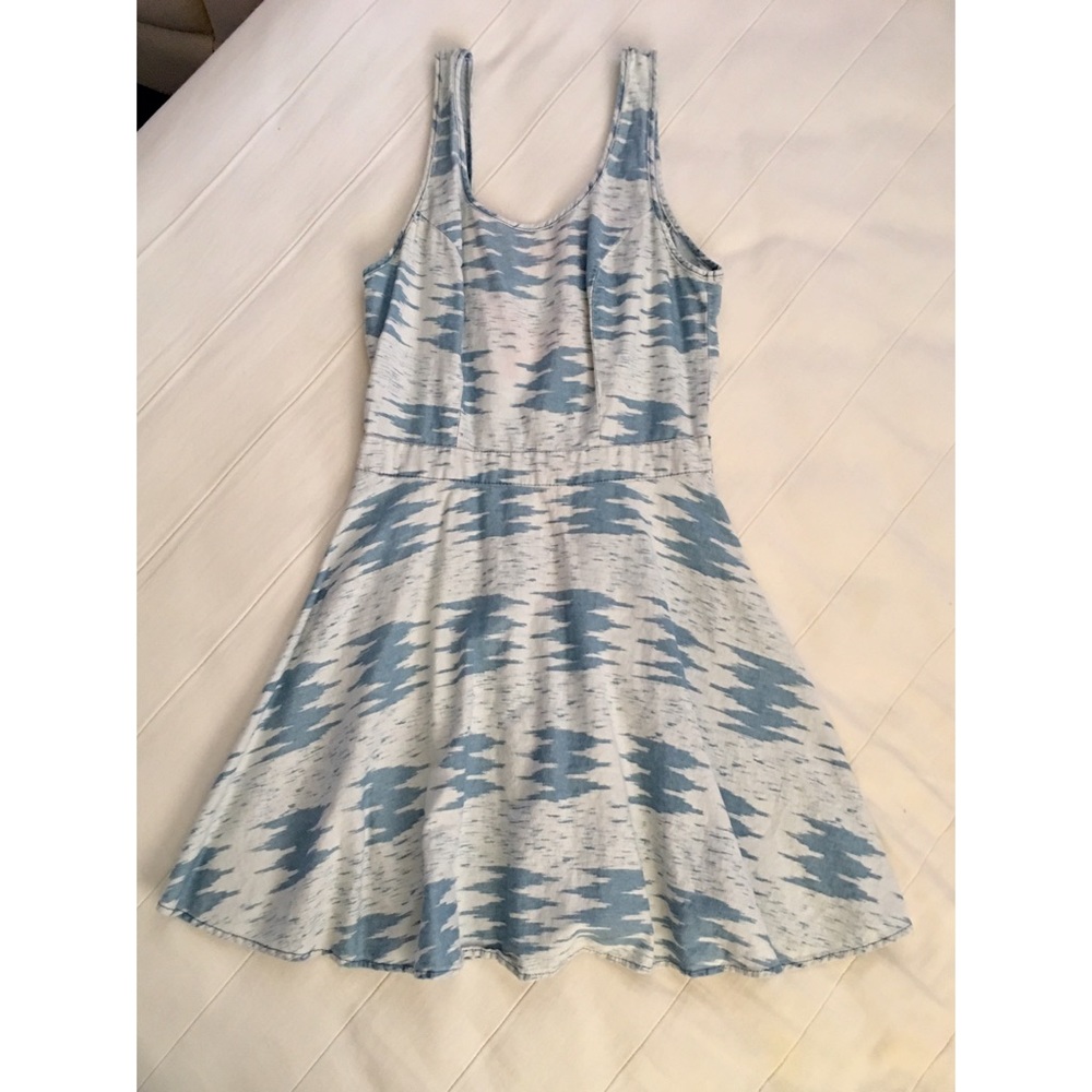 PRETTY LITTLE LIARS / Hanna Chambray Dress