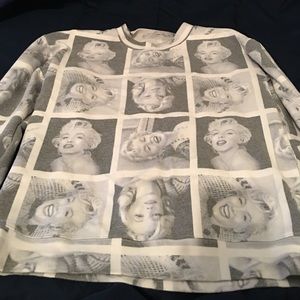 FOREVER 21 Graphic Crewneck