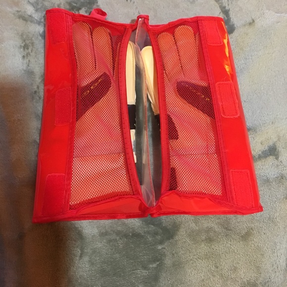 Soccer goalie gloves - Picture 1 of 7