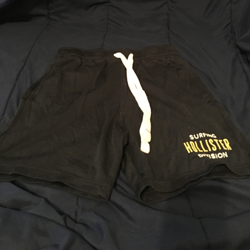 HOLLISTER Navy Blue Ball shorts