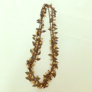 Leak necklace/ bracelet!!