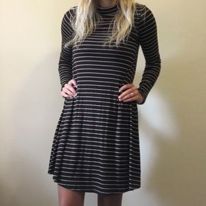 SWEET CLAIRE long sleeve mock turtle neck dress