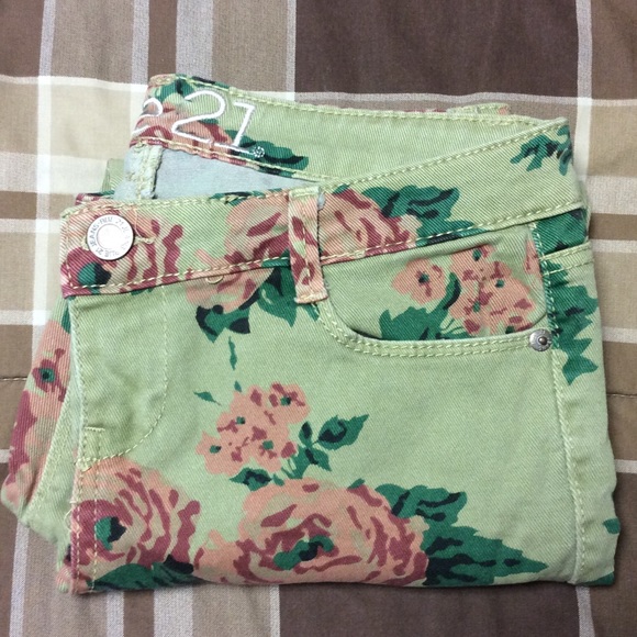 Rue21 Denim - Rue21 Jeans Size 7/8 🛍 BUNDLE & 💲AVE