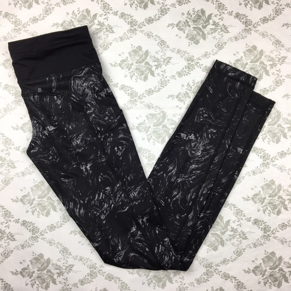 NWNT Lululemon speed tight II Full on Luxtreme sz4 - Picture 3 of 6