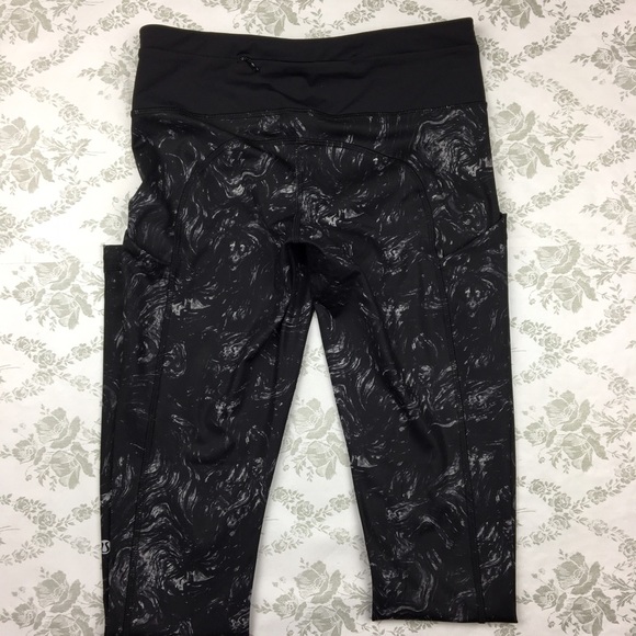NWNT Lululemon speed tight II Full on Luxtreme sz4 - Picture 4 of 6