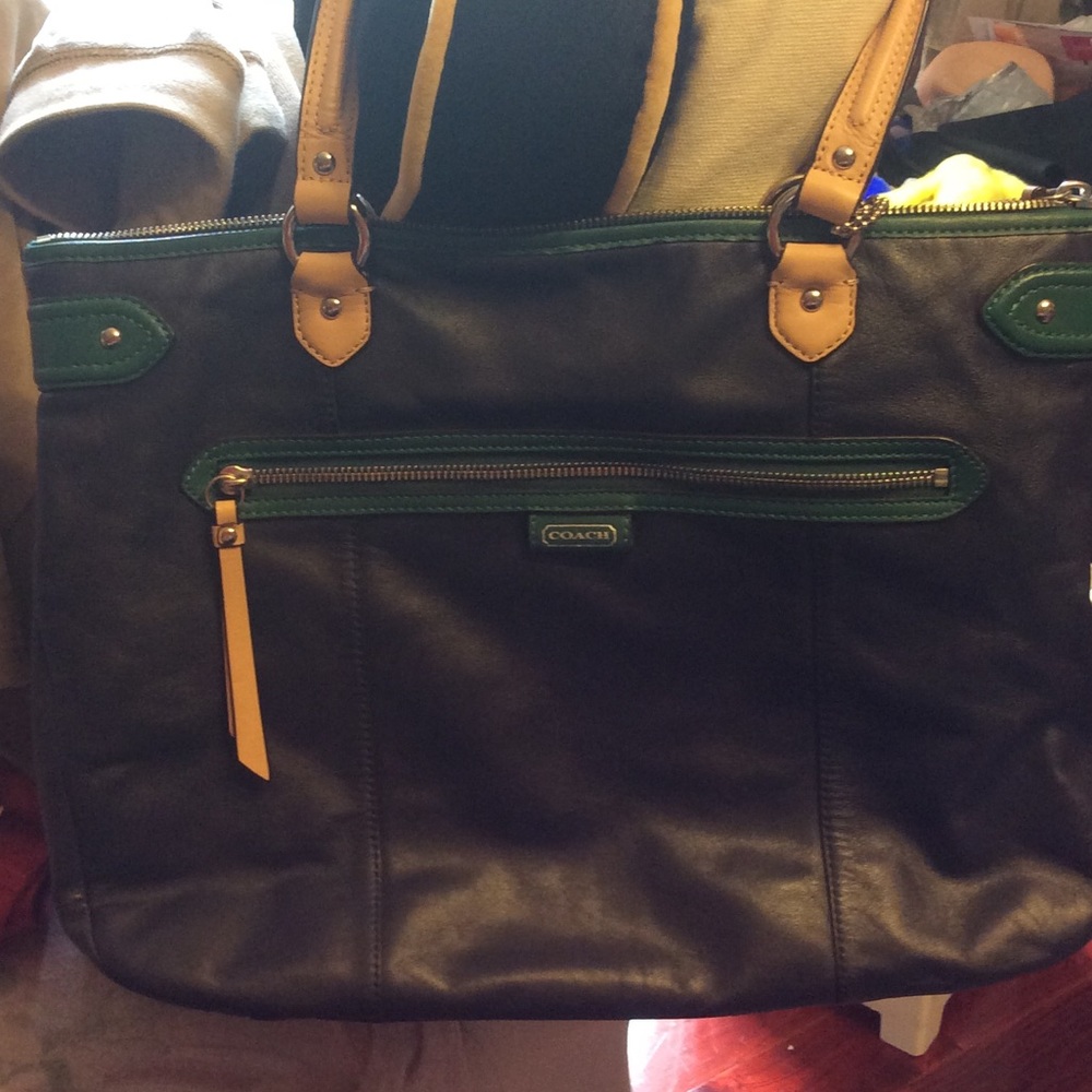Green leather Coach bag