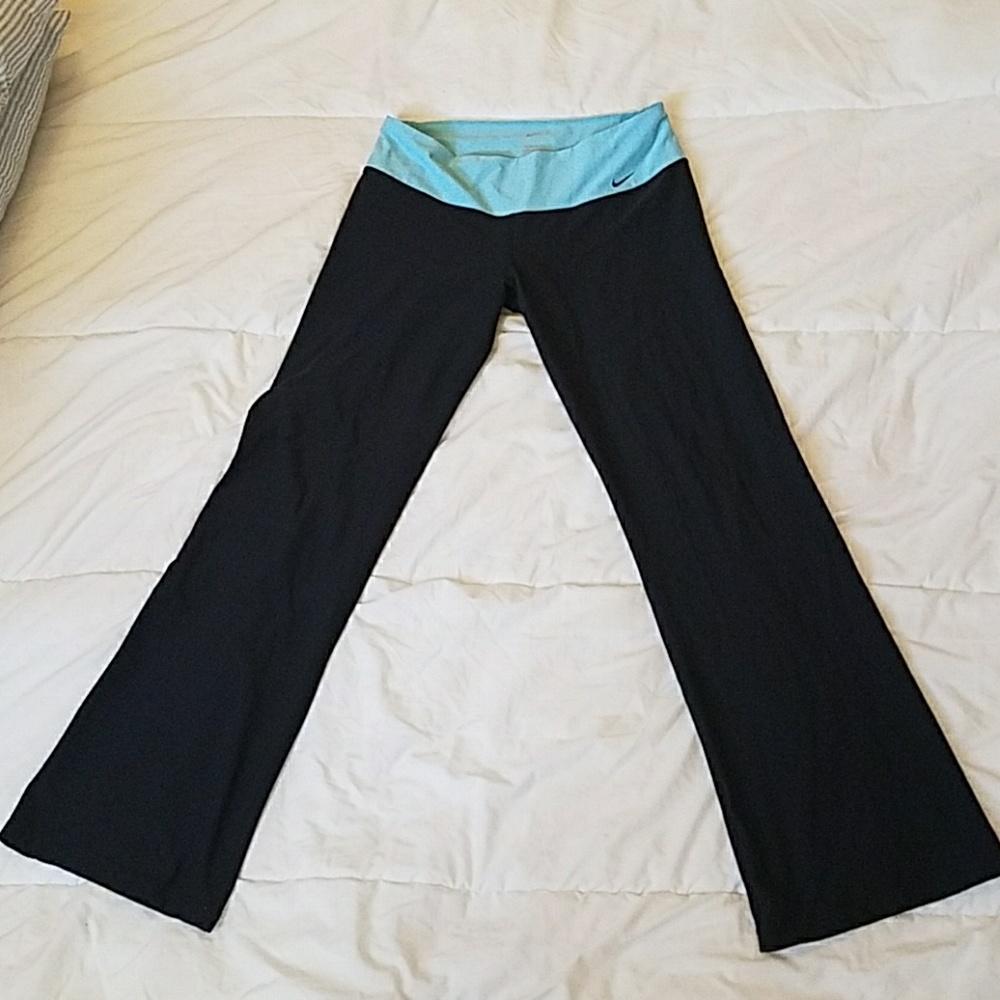 Nike yoga pants