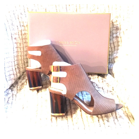 Louise et Cie Shoes - 🆕  Louise et Cie Peep Toe Double Buckle Bootie