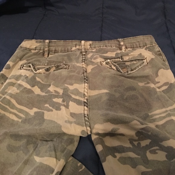 FOREVER 21 Cargo Jean Pants - Picture 2 of 2