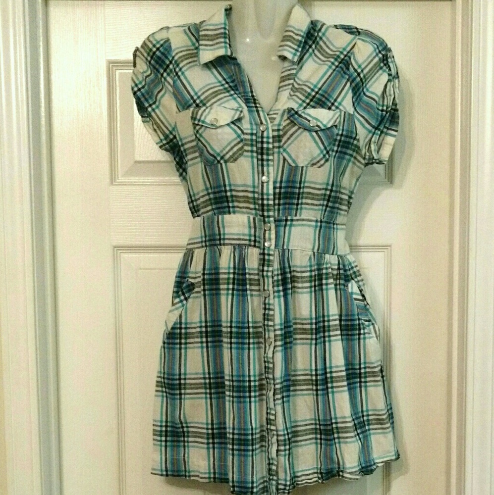 Cute Plaid Buttoned Down Dress