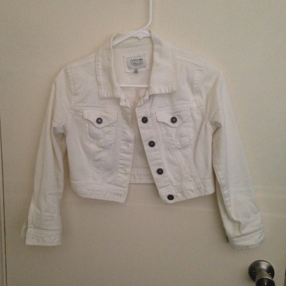 White cropped denim jean jacket