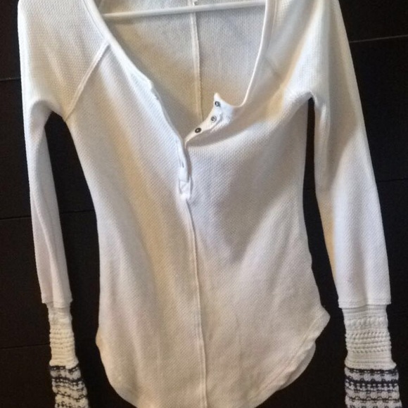 Free People Thermal Top with Detailed Sleeves - Picture 1 of 3
