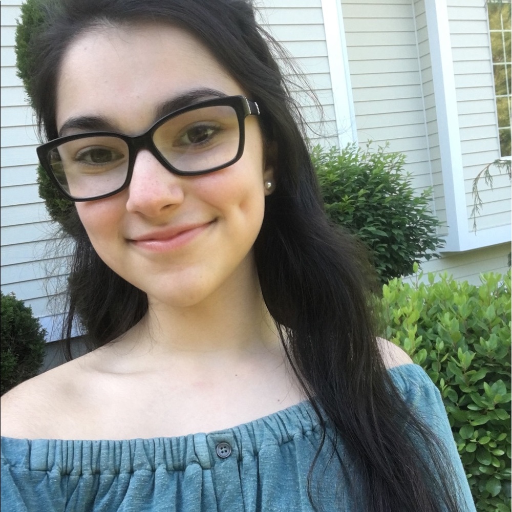 Meet your Posher, Mackenzie